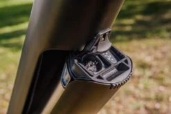 Fazua Ride 50 - Locker PX - Mécanisme De Verrouillage Pour Drivepack (ensemble Batterie/moteur) -Magasin De Pièces Détachées Pour Vélos fazua locker px systeme verrouillage drivepack detail 2 3840x2160