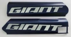 Giant/Liv- Cache Latéral Pour Batterie Energypak 500 Wh Downtube Side Release -Magasin De Pièces Détachées Pour Vélos giant cache lateral side panel batterie downtube bleu fonce gris 2019 explore e plus 2 gts 3840x2160