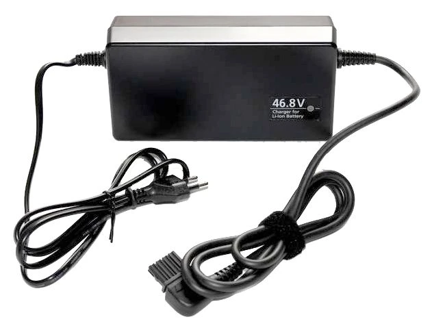 Panasonic - Chargeur Standard - 46,8 / 47 / 48 Volt, 8,8 - 12Ah 1 Panasonic - Chargeur Standard - 46,8 / 47 / 48 Volt, 8,8 - 12Ah